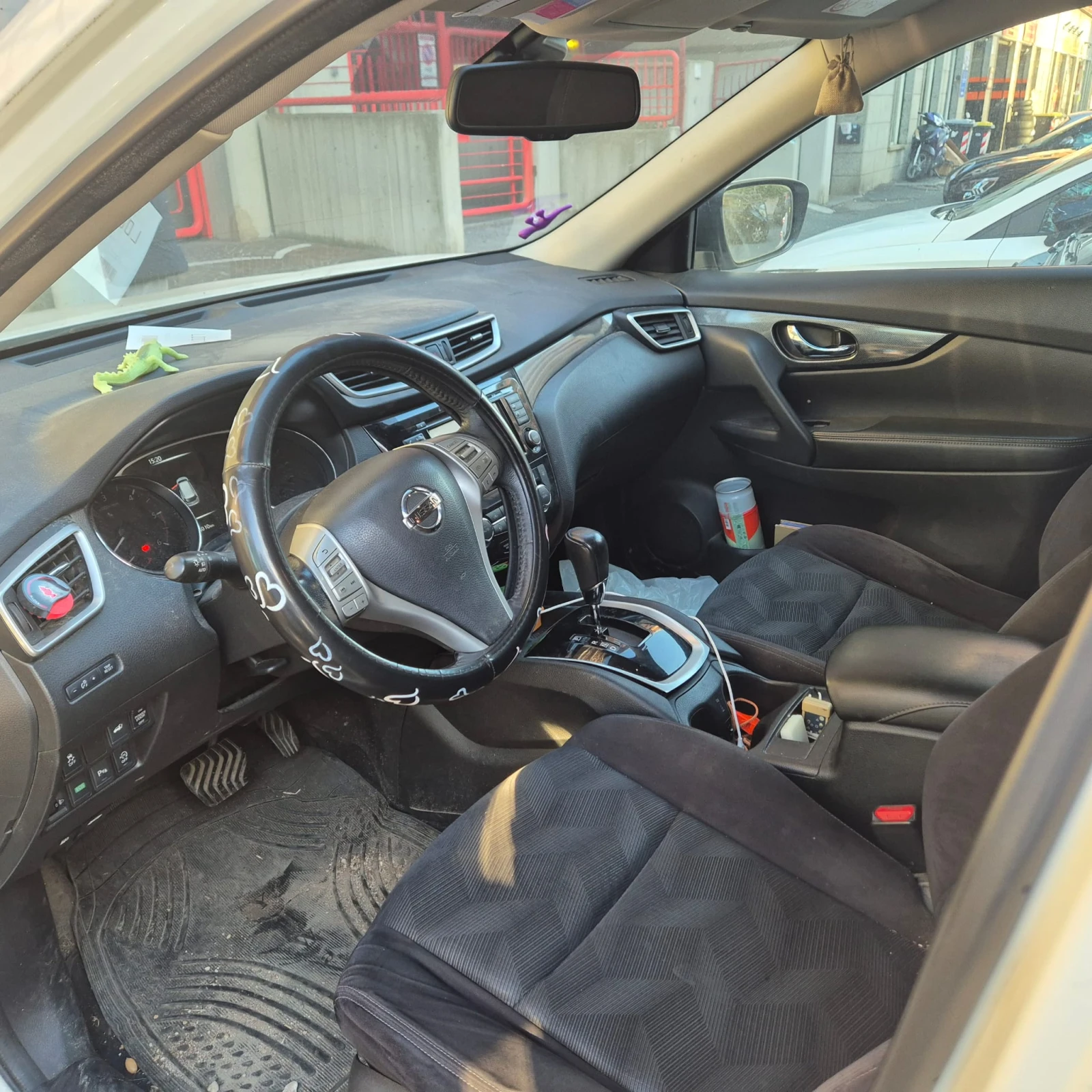 Nissan X-trail 1.6D AVTOMATIK - изображение 8
