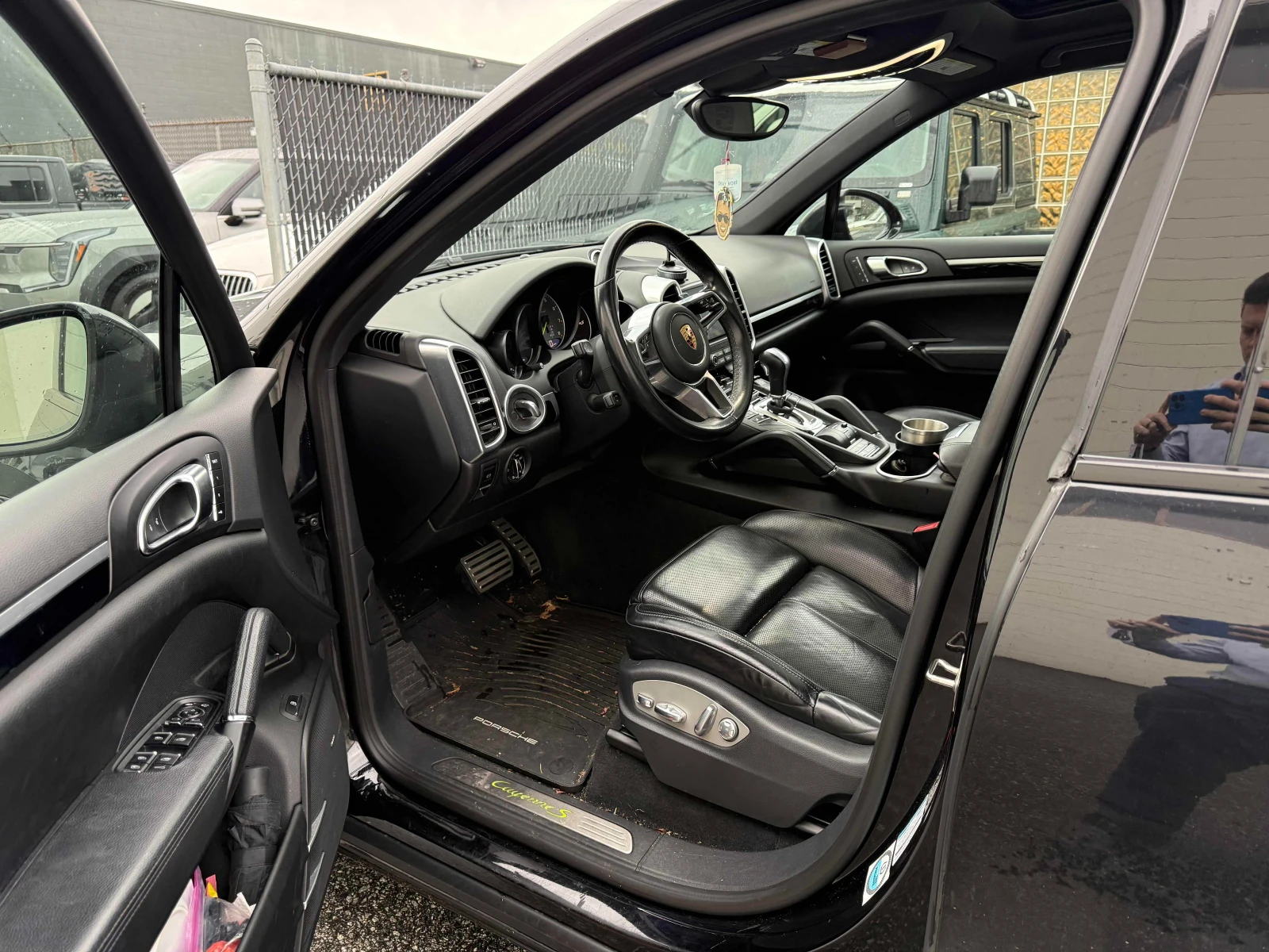 Porsche Cayenne S E-HYBRID| PANO| ���������| CARFAX|  | Mobile.bg � ����������� 7