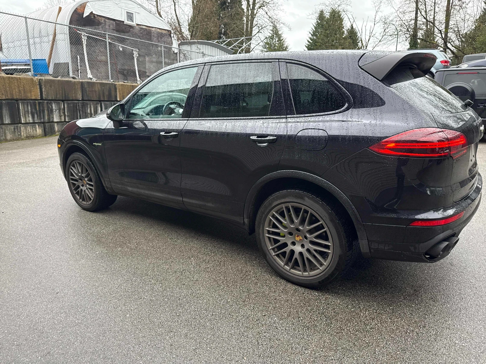 Porsche Cayenne S E-HYBRID| PANO| ���������| CARFAX|  | Mobile.bg � ����������� 3