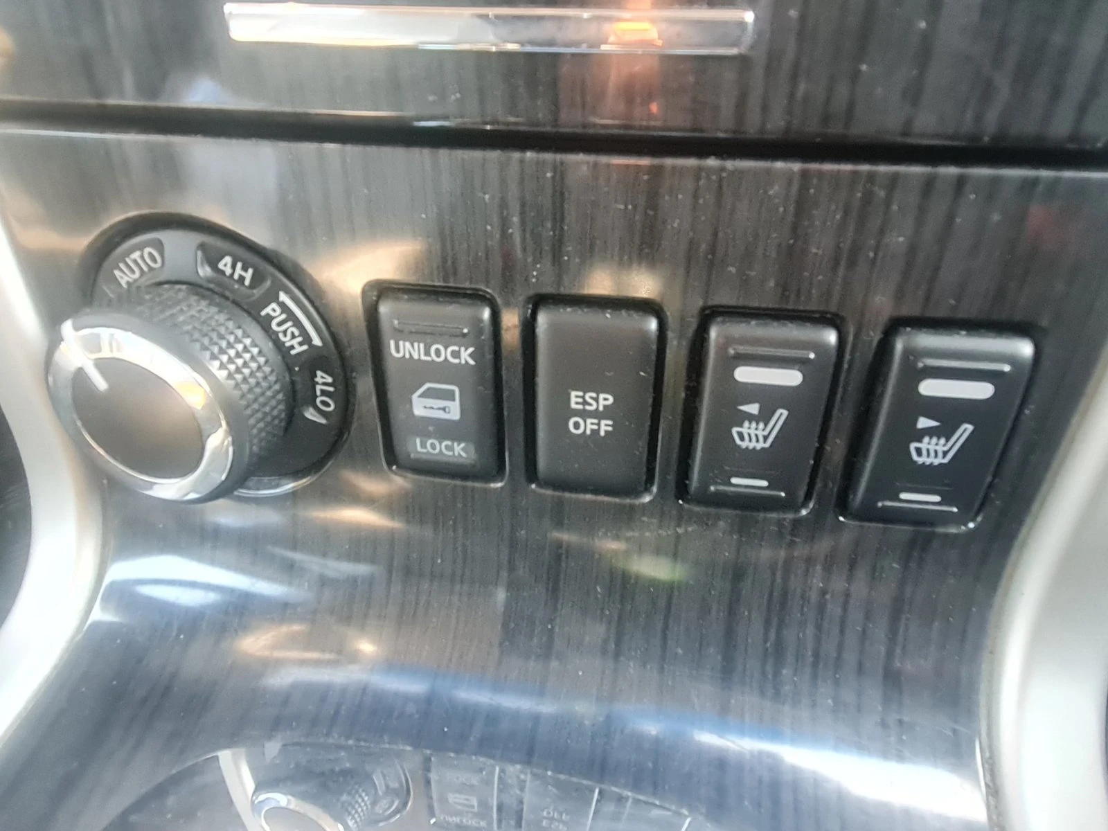 Nissan Pathfinder, снимка 13 - Автомобили и джипове - 53829367