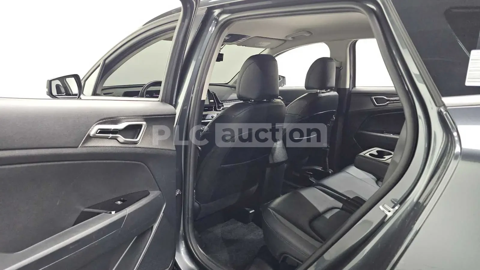 Kia Sportage 2.0L TURBO| KEYLESS| КАМЕРА| КРАЙНА ЦЕНА, снимка 11 - Автомобили и джипове - 54045816