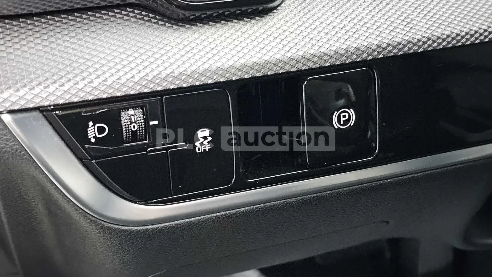 Kia Sportage 2.0L TURBO| KEYLESS| КАМЕРА| КРАЙНА ЦЕНА, снимка 13 - Автомобили и джипове - 54045816