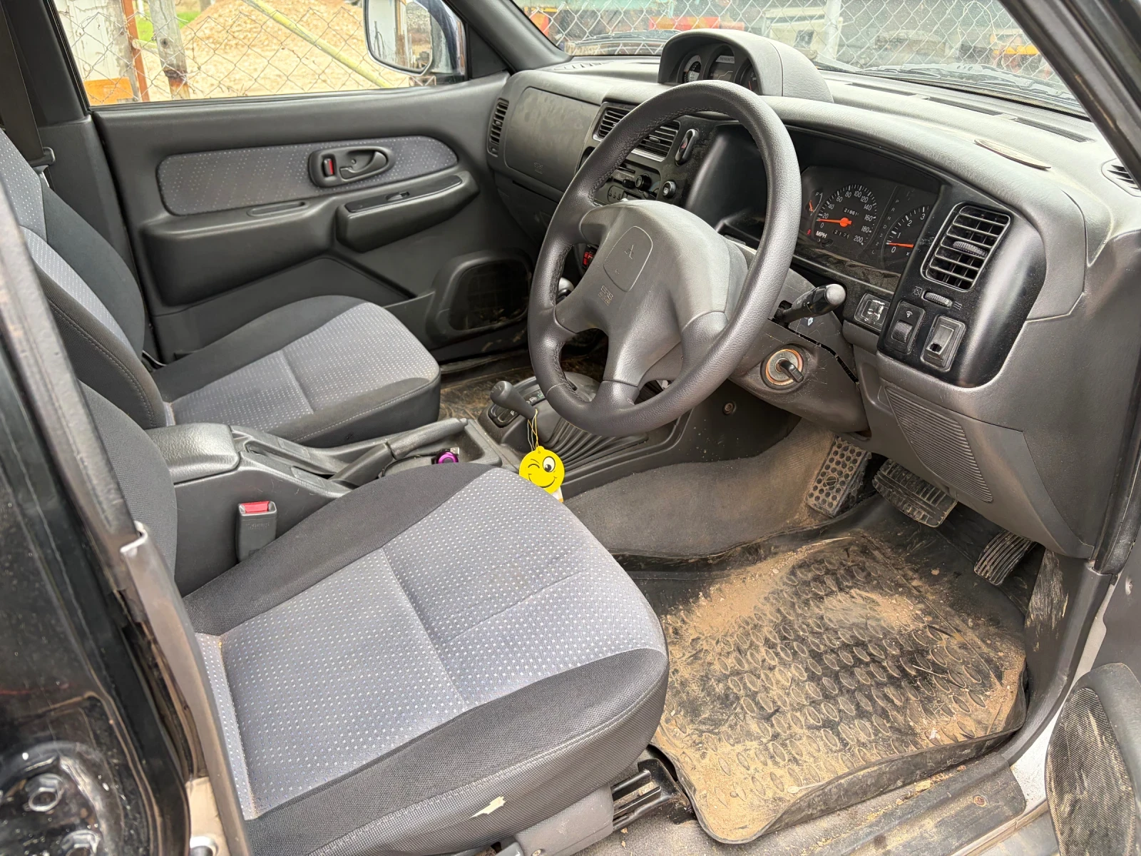 Mitsubishi L200 3.00 бензин+ газ v 6, снимка 5 - Автомобили и джипове - 54070936