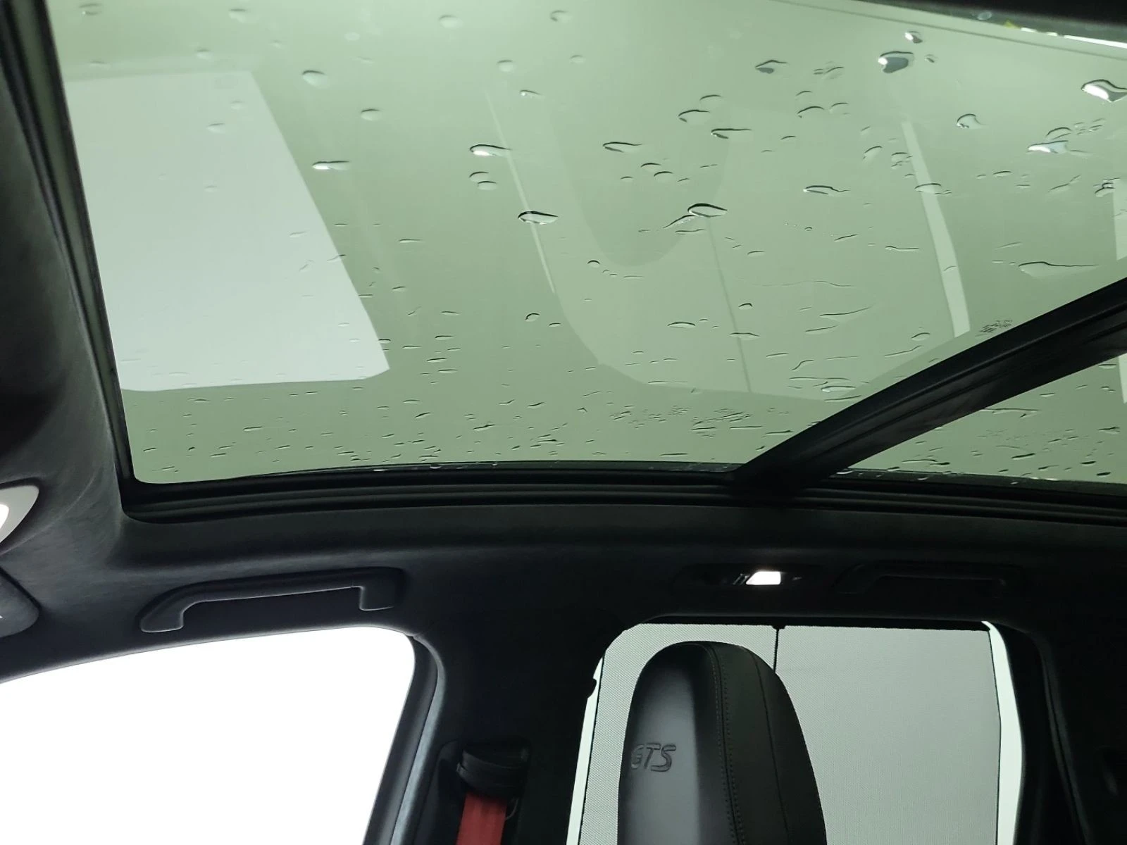 Porsche Cayenne GTS РЕГИСТАЦИЯ+ ОБСЛУЖВАНЕ, снимка 13 - Автомобили и джипове - 54125937