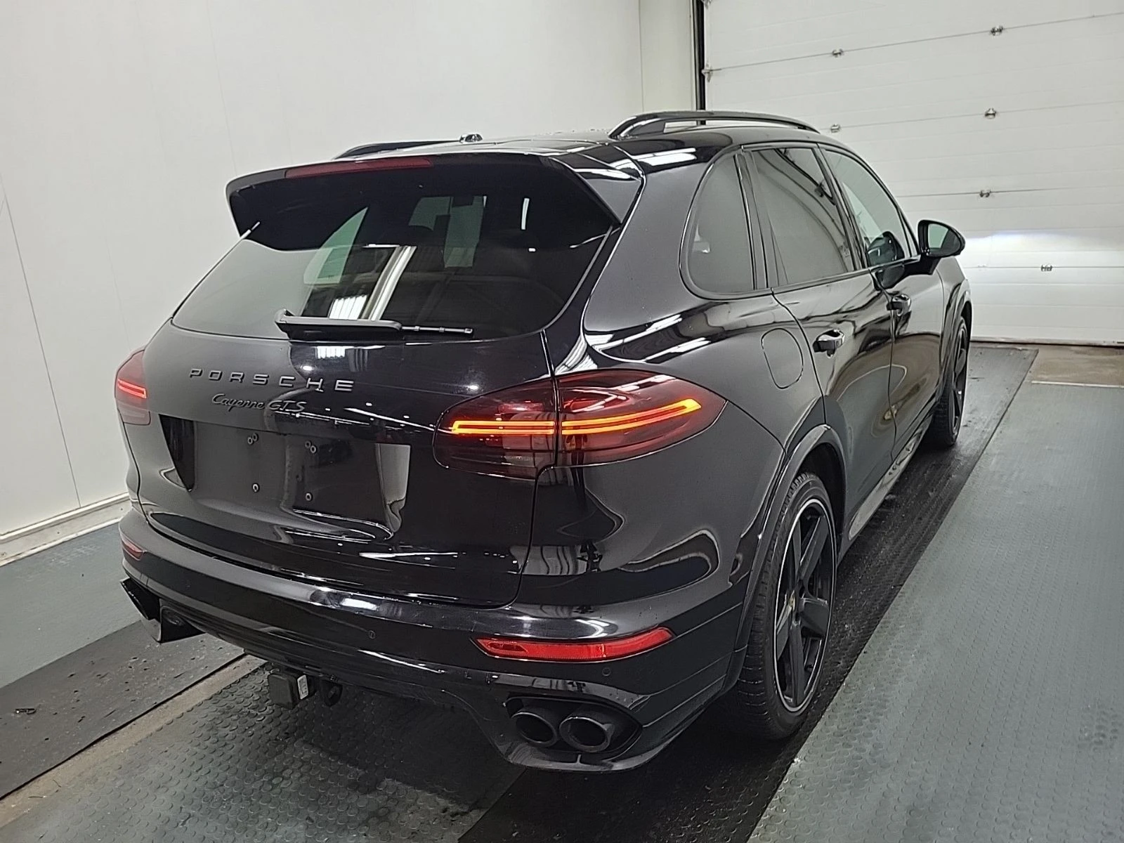 Porsche Cayenne GTS РЕГИСТАЦИЯ+ ОБСЛУЖВАНЕ, снимка 3 - Автомобили и джипове - 54125937