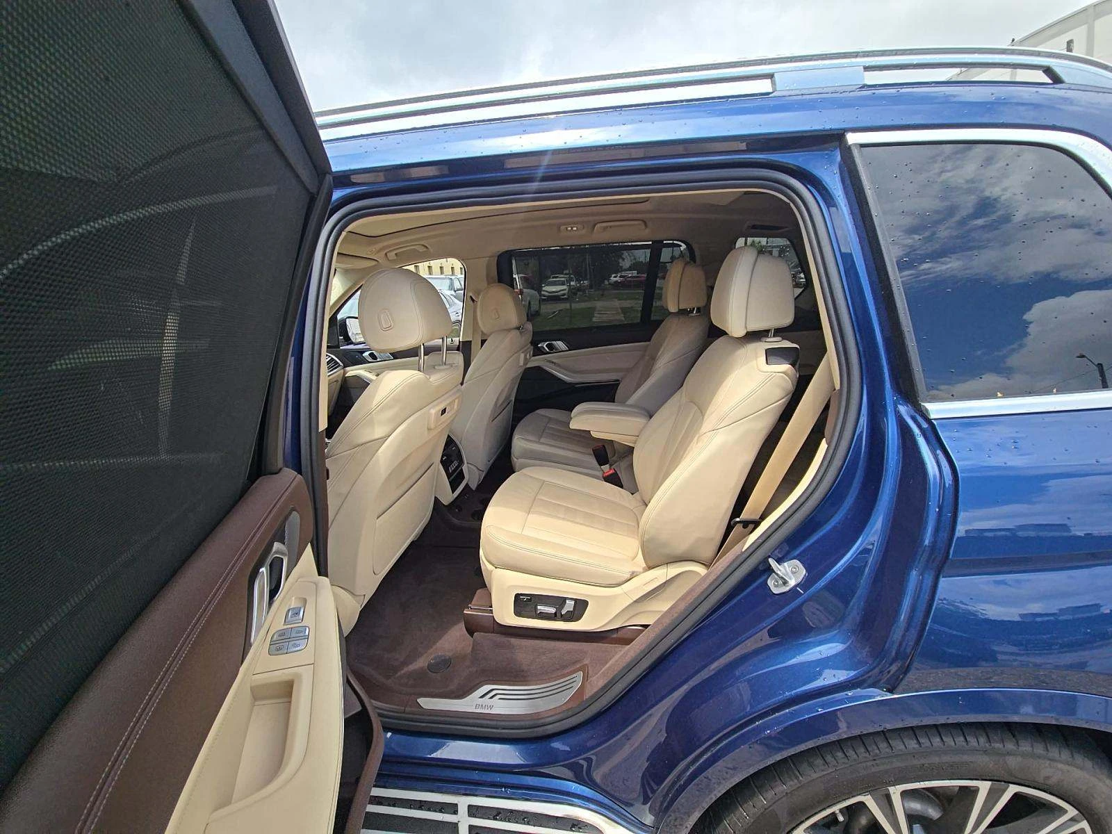 BMW X7 ��� ����| ���� ����| 360| ��������| ������ | Mobile.bg � ����������� 12