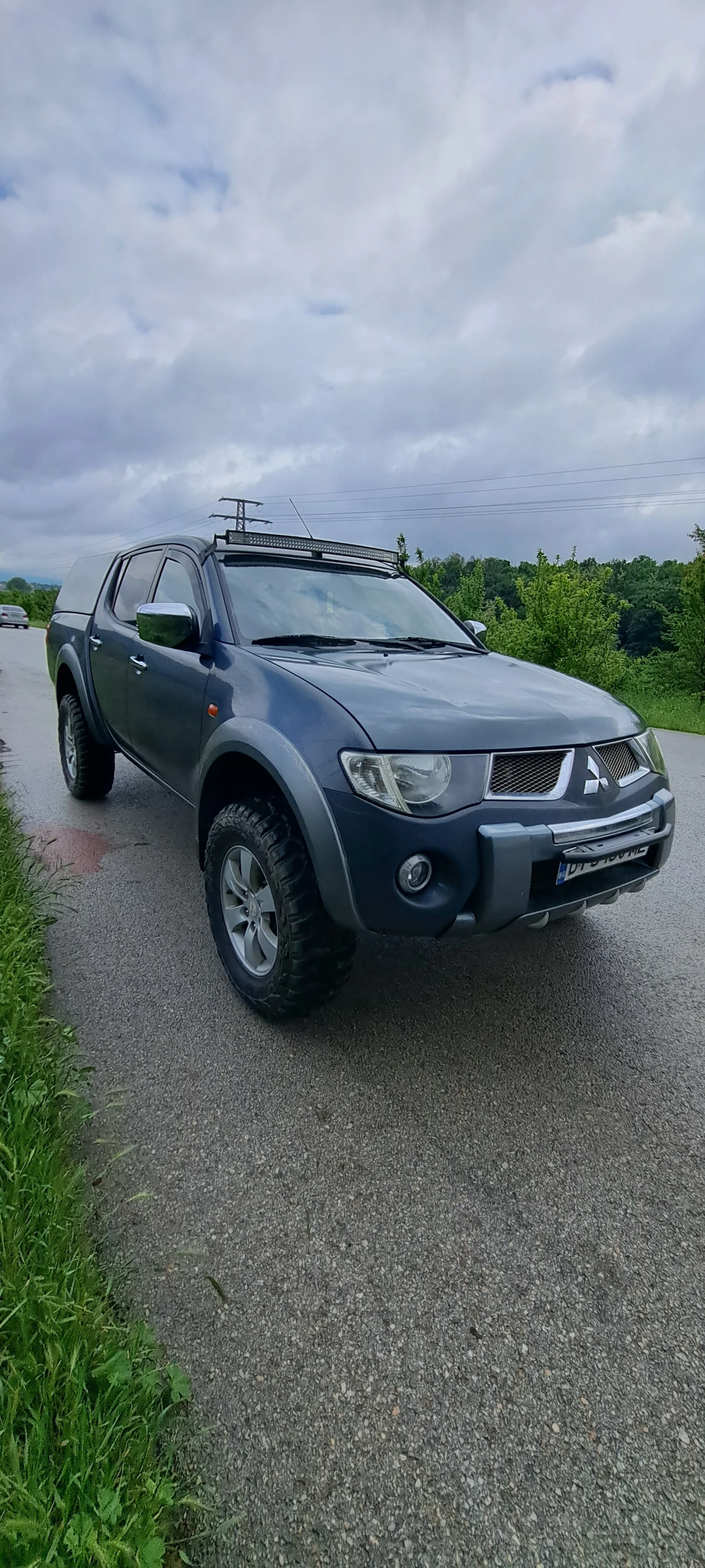 Mitsubishi L200 2.5 178к.с, снимка 3 - Автомобили и джипове - 54644400