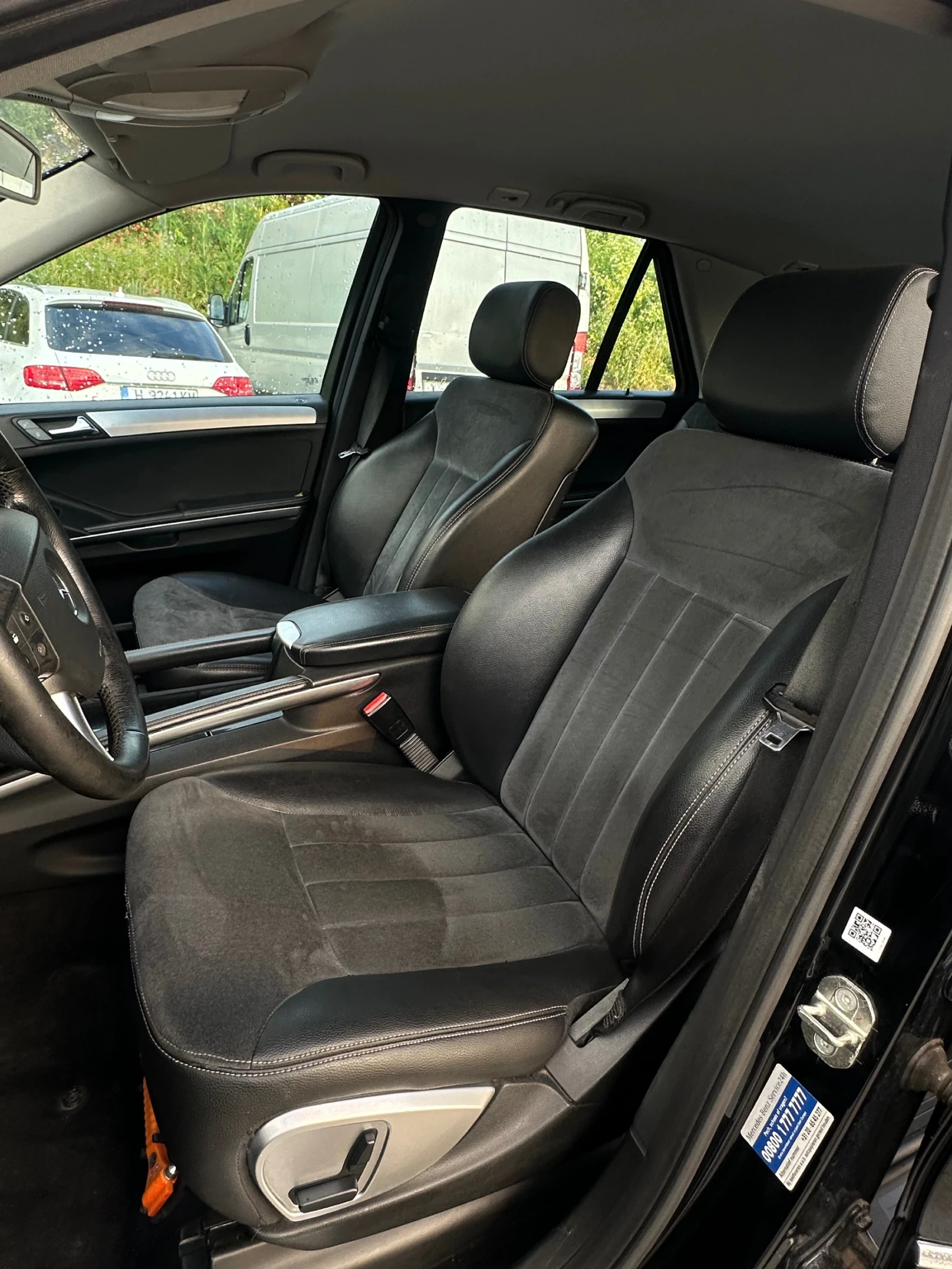 Mercedes-Benz ML 320, снимка 8 - Автомобили и джипове - 54768432