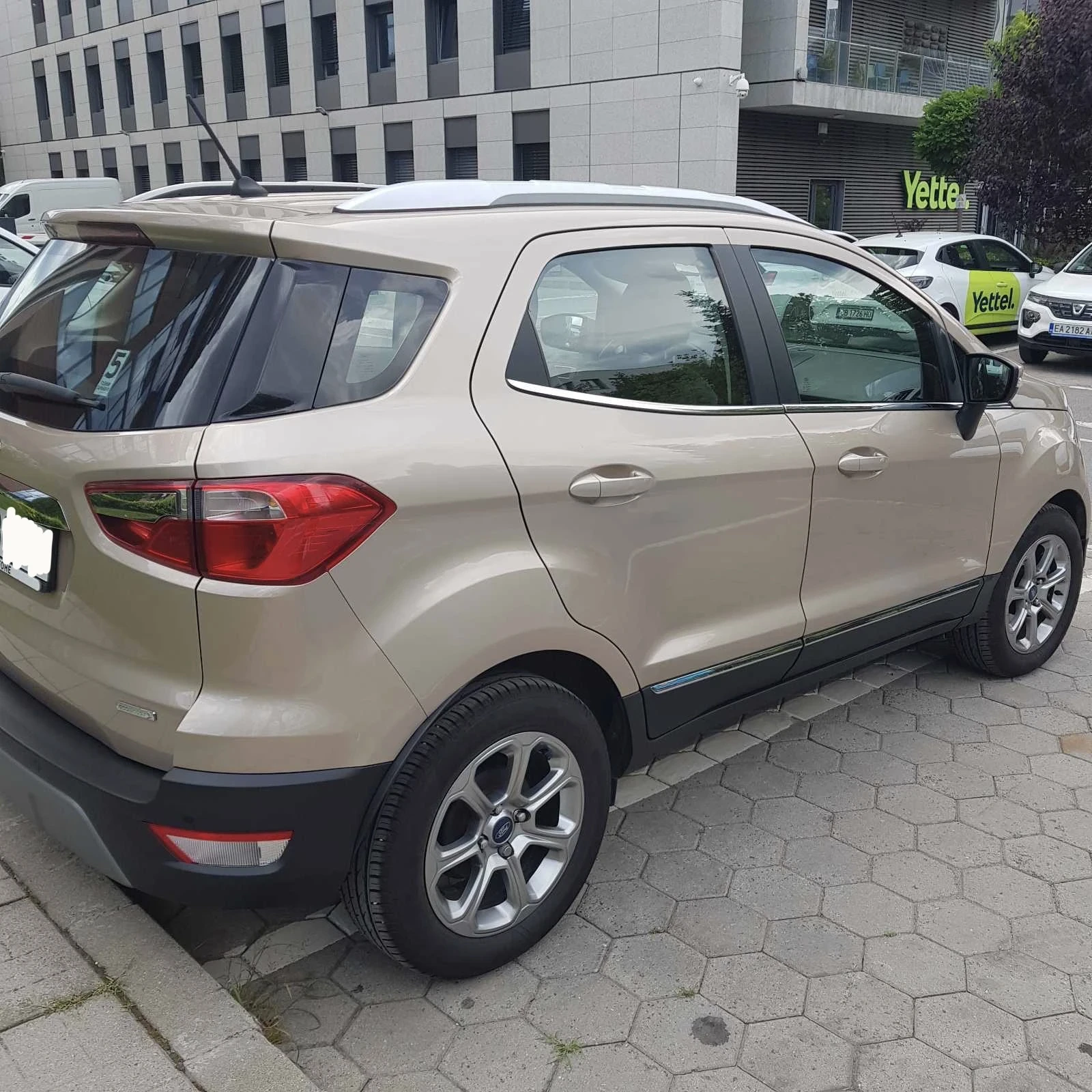 Ford EcoSport, снимка 6 - Автомобили и джипове - 55267027