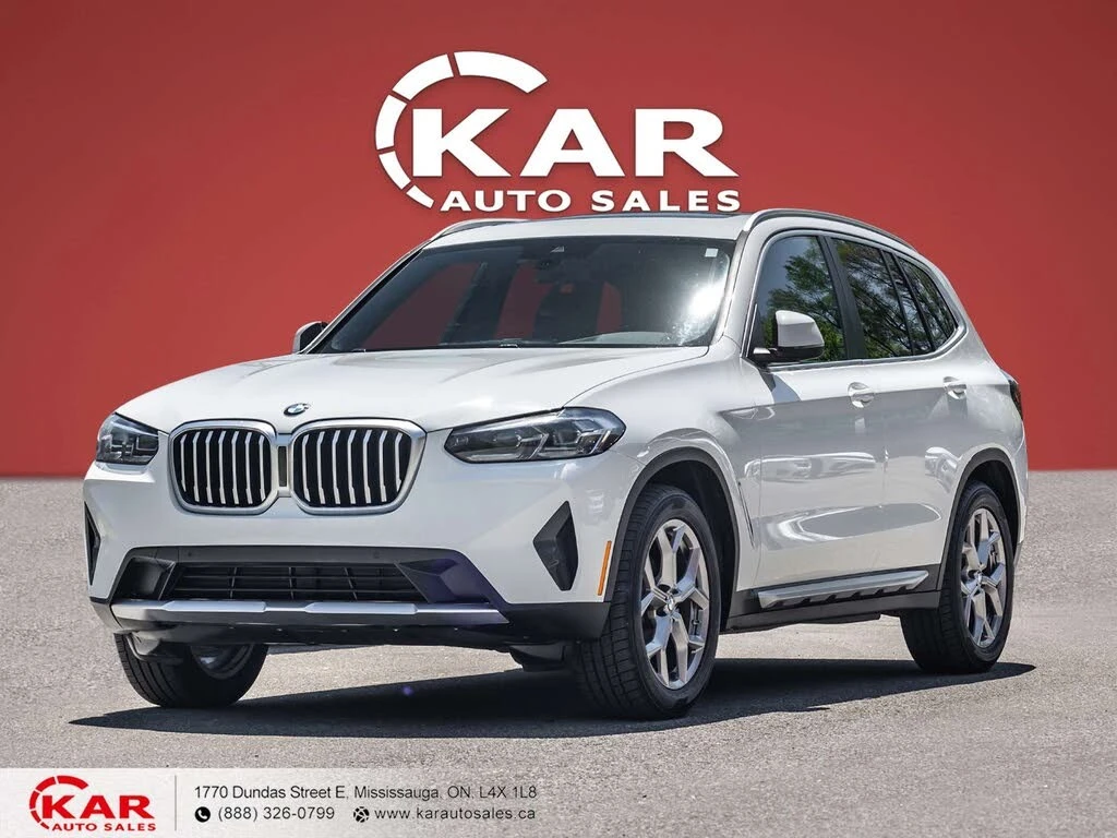 BMW X3 xDrive30i* LANE* PANO* DISTRO* CARPLAY