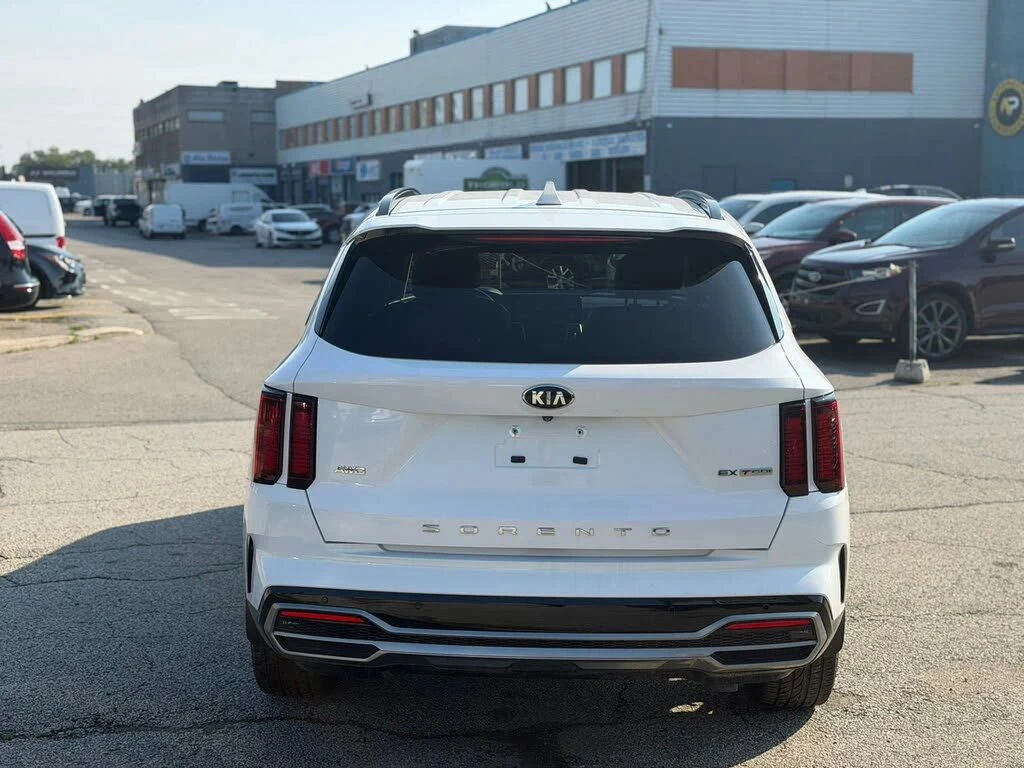 Kia Sorento, снимка 6 - Автомобили и джипове - 56690099