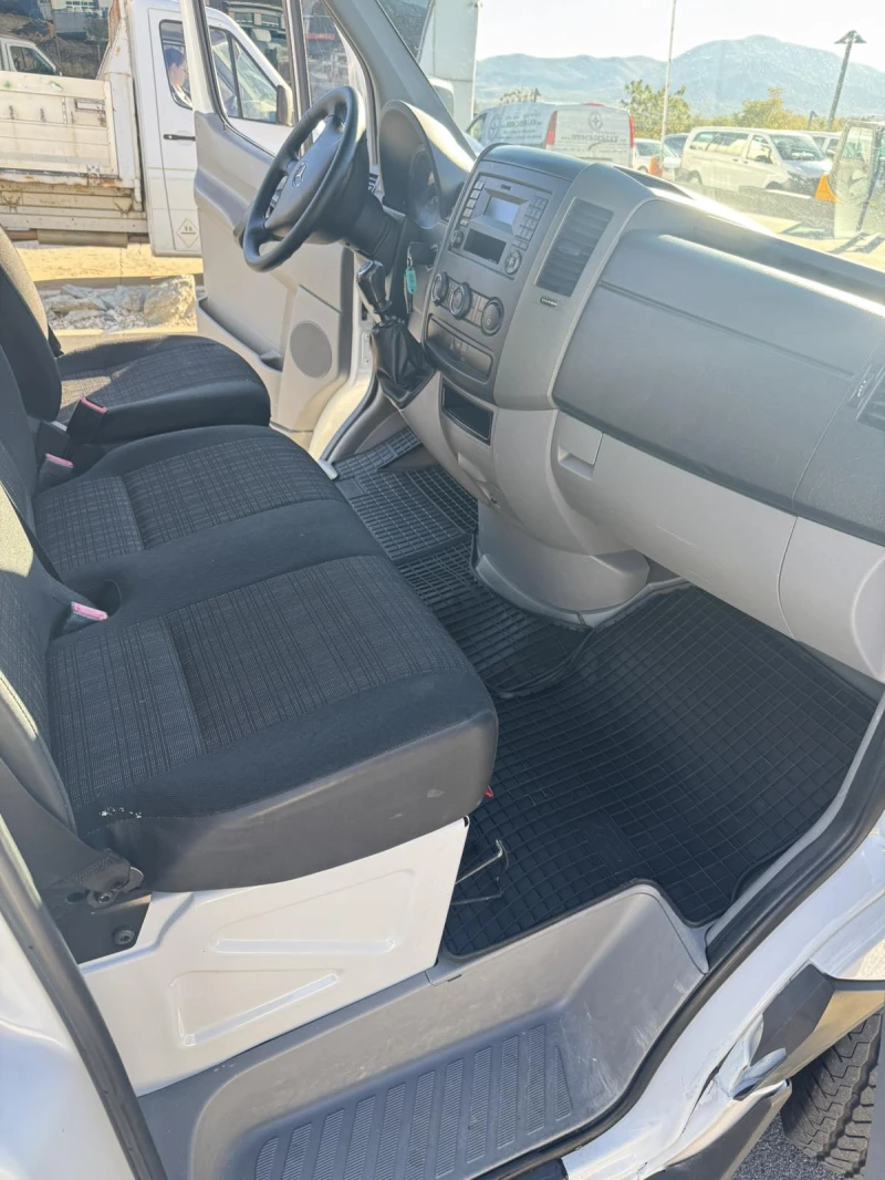 Mercedes-Benz Sprinter 313 Клима/Дълга база, снимка 11 - Бусове и автобуси - 52241789