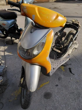 Peugeot Kissbee На части , снимка 1