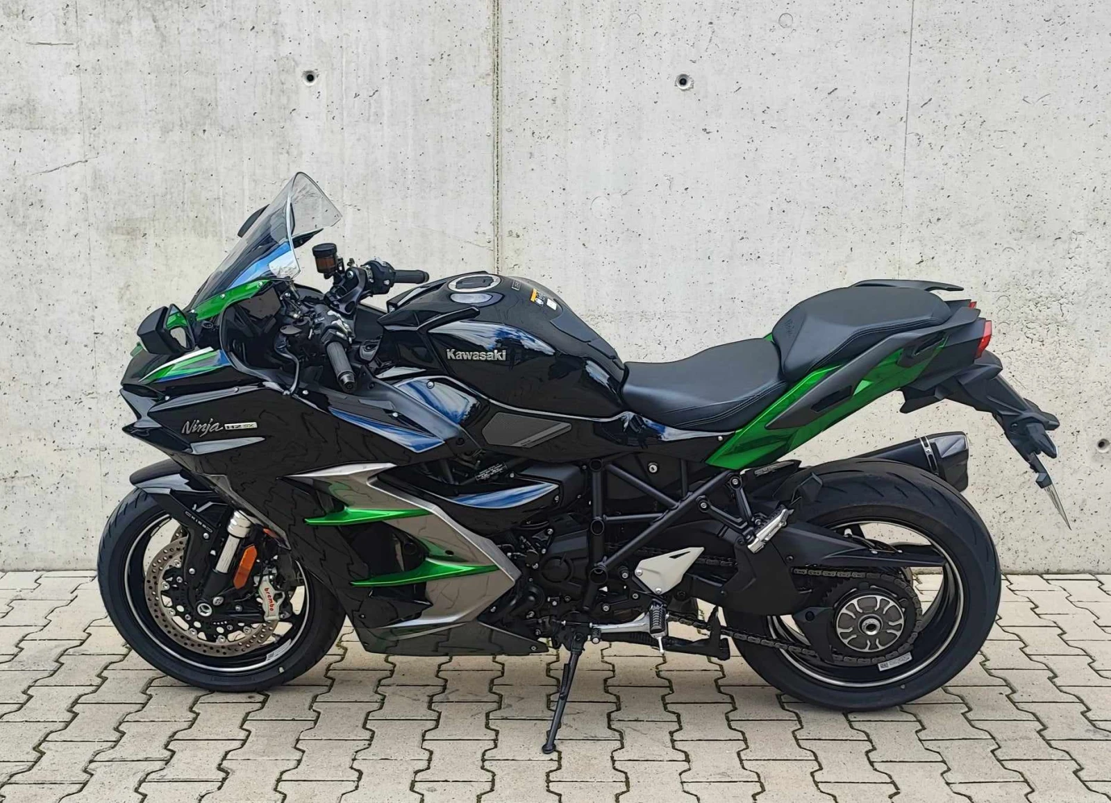 Kawasaki Ninja H2 SX SE 2024 - изображение 4