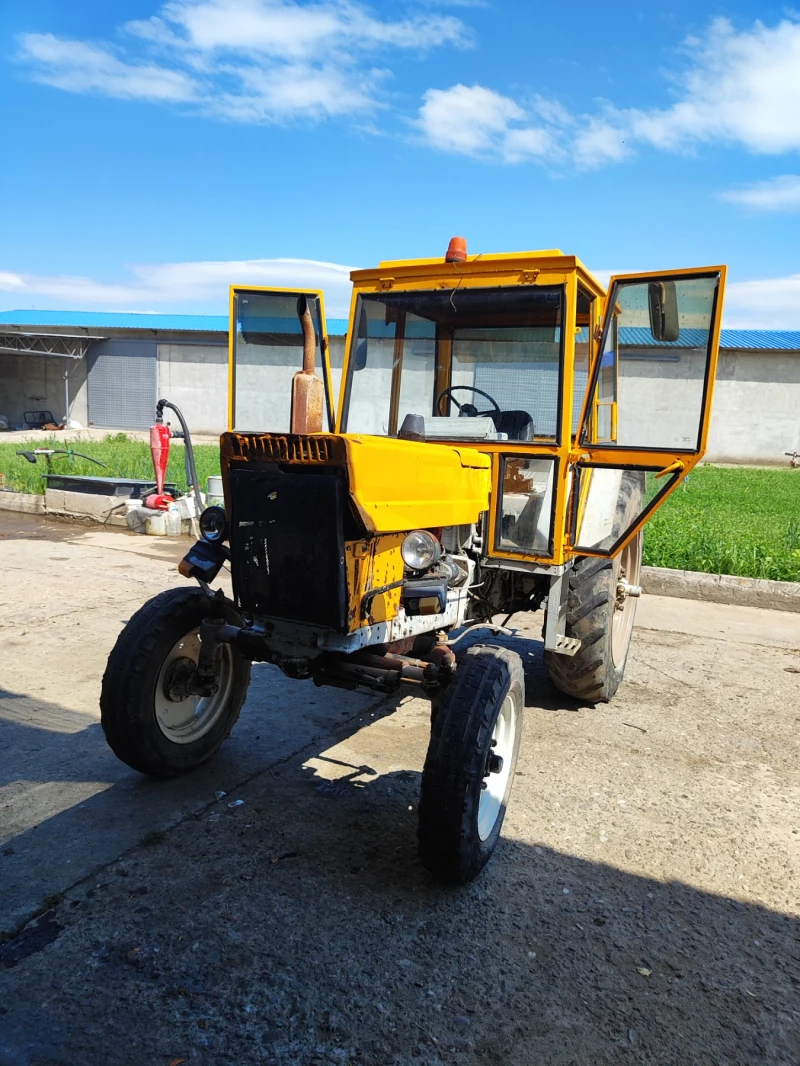 Трактор Болгар ТК 80, снимка 2 - Селскостопанска техника - 52497262