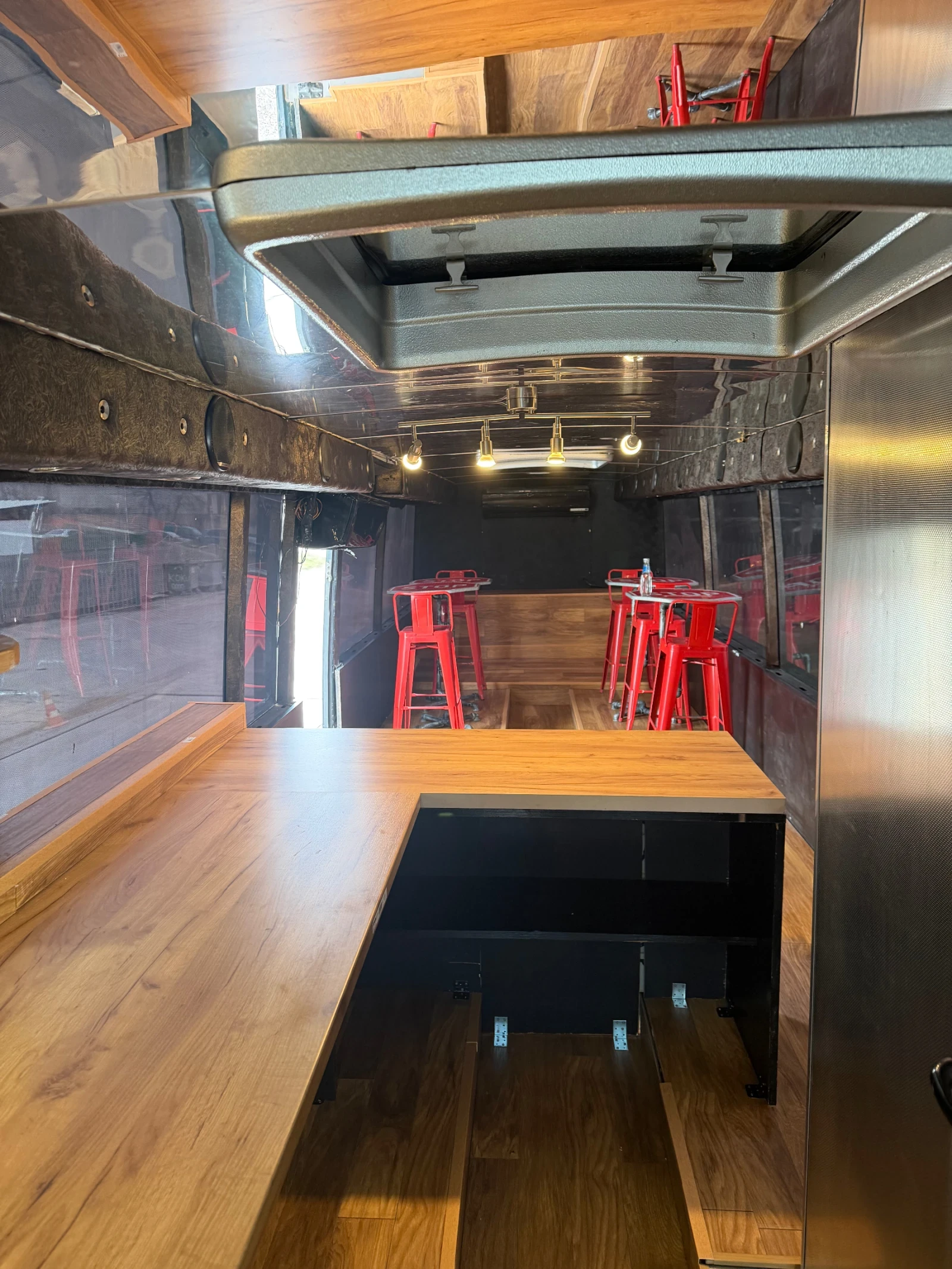 �������� ��������� �������� | Mobile.bg � ����������� 3