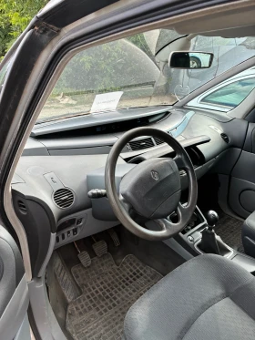 Renault Espace 2.2dci 6+ 1 сидалки, снимка 8