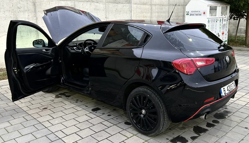 Alfa Romeo Giulietta, снимка 10 - Автомобили и джипове - 48141672