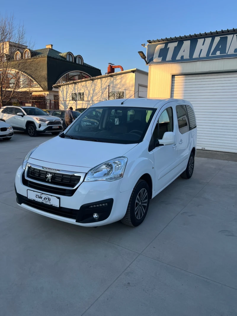 Peugeot Partner 1.6 HDI N1 ЛИЗИНГ, снимка 2 - Автомобили и джипове - 49091839