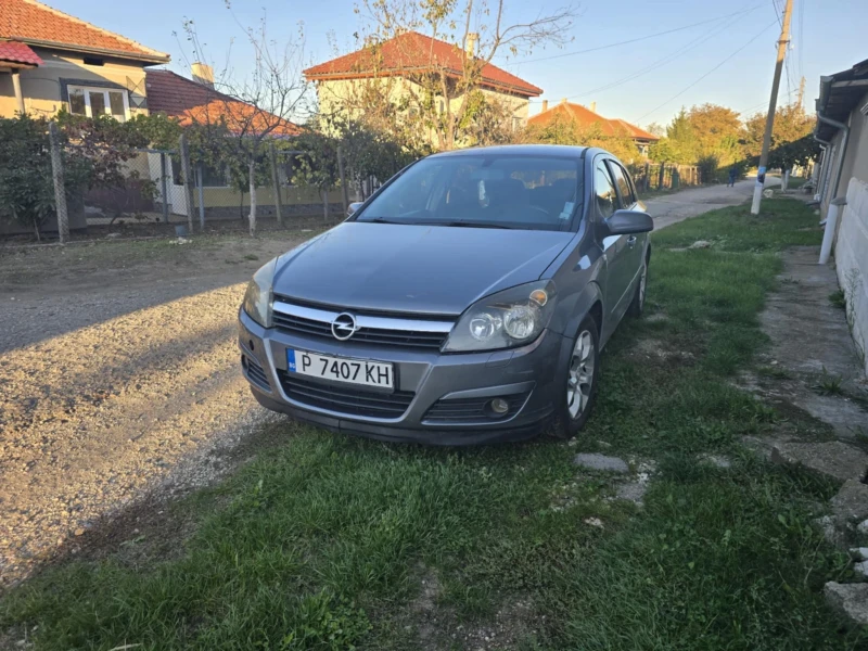 Opel Astra, снимка 1 - Автомобили и джипове - 49314670