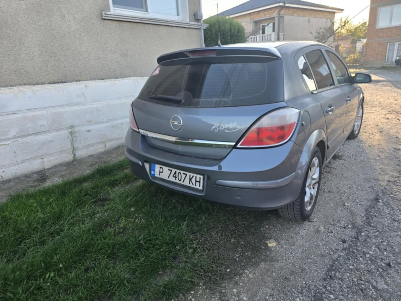 Opel Astra, снимка 3 - Автомобили и джипове - 49314670