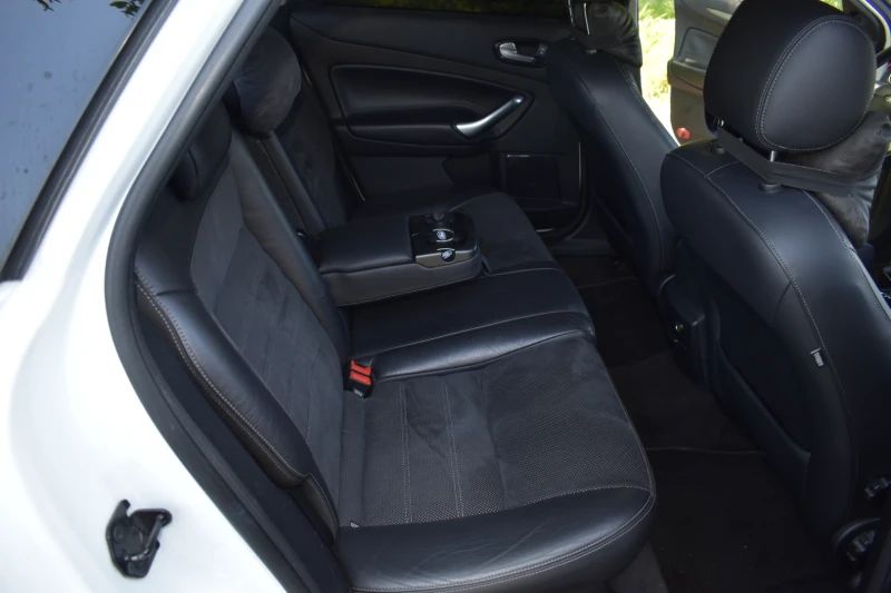 Ford Mondeo, снимка 11 - Автомобили и джипове - 52666351