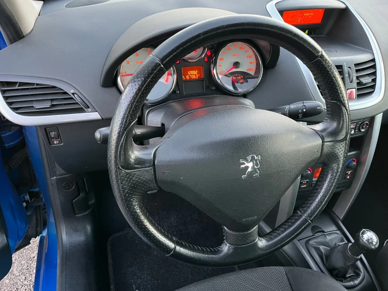 Peugeot 207 1.4 i 88кс, снимка 10 - Автомобили и джипове - 52417384