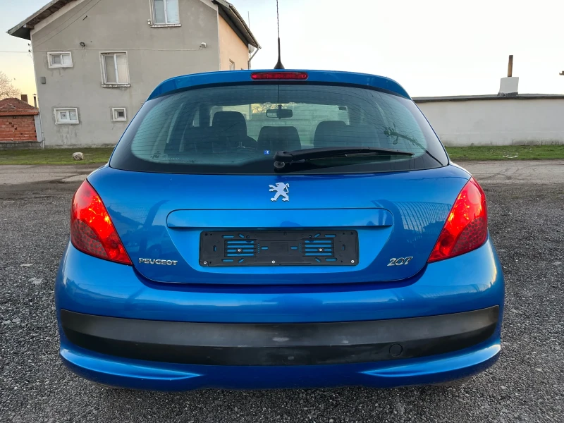 Peugeot 207 1.4 i 88кс, снимка 7 - Автомобили и джипове - 52417384