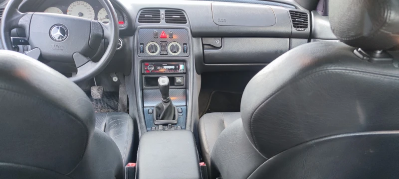 Mercedes-Benz CLK 200kompressor, снимка 9 - Автомобили и джипове - 52722346