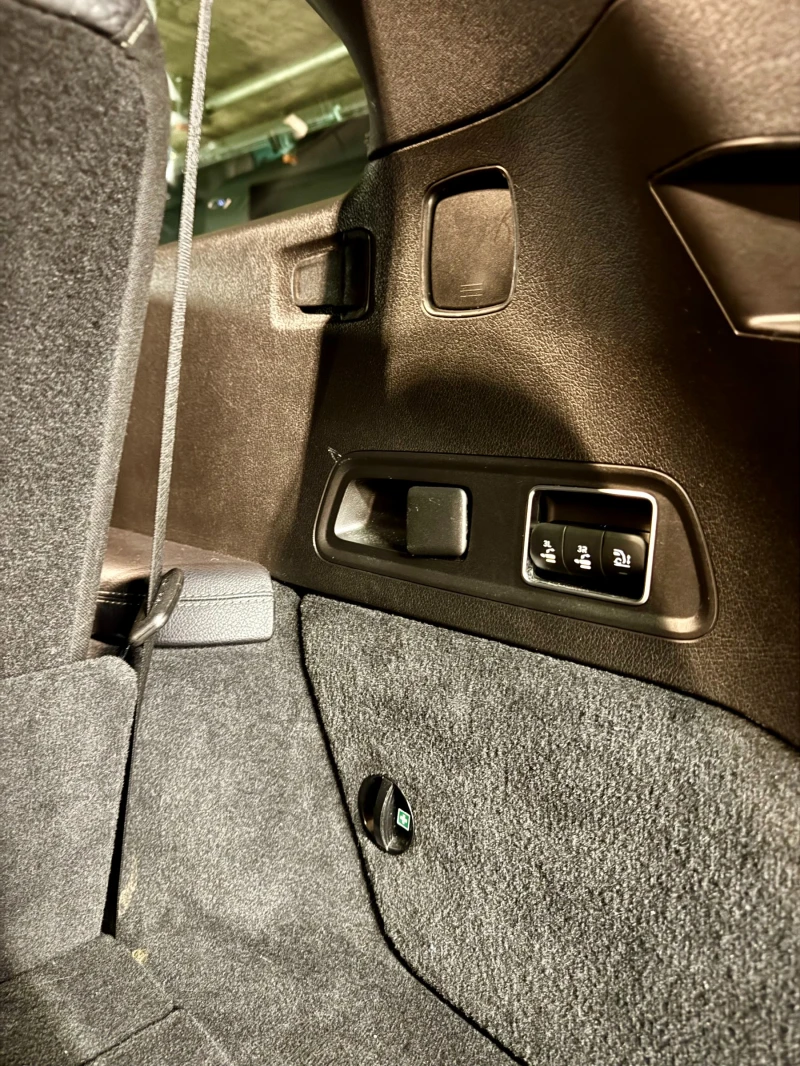 Mercedes-Benz GLS 450 AMG Night Package 360* /6+ 1/ , снимка 17 - Автомобили и джипове - 52729615