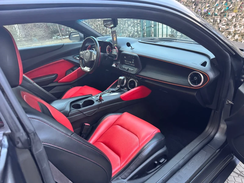 Chevrolet Camaro, снимка 7 - Автомобили и джипове - 52913686