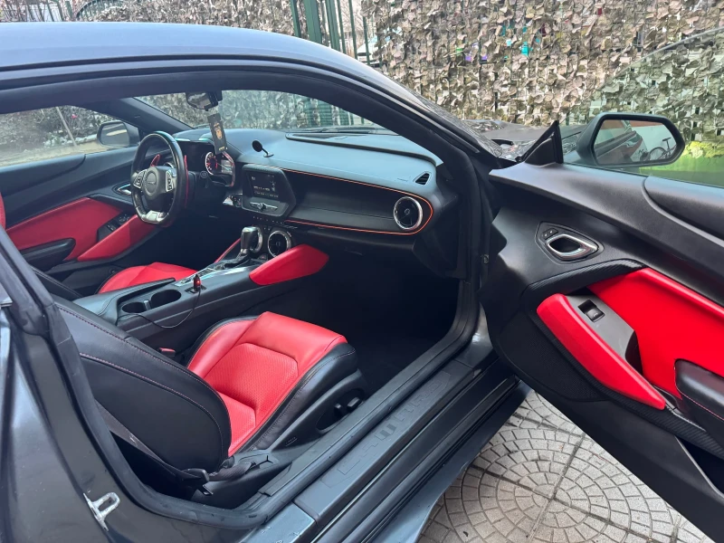 Chevrolet Camaro, снимка 6 - Автомобили и джипове - 52913686