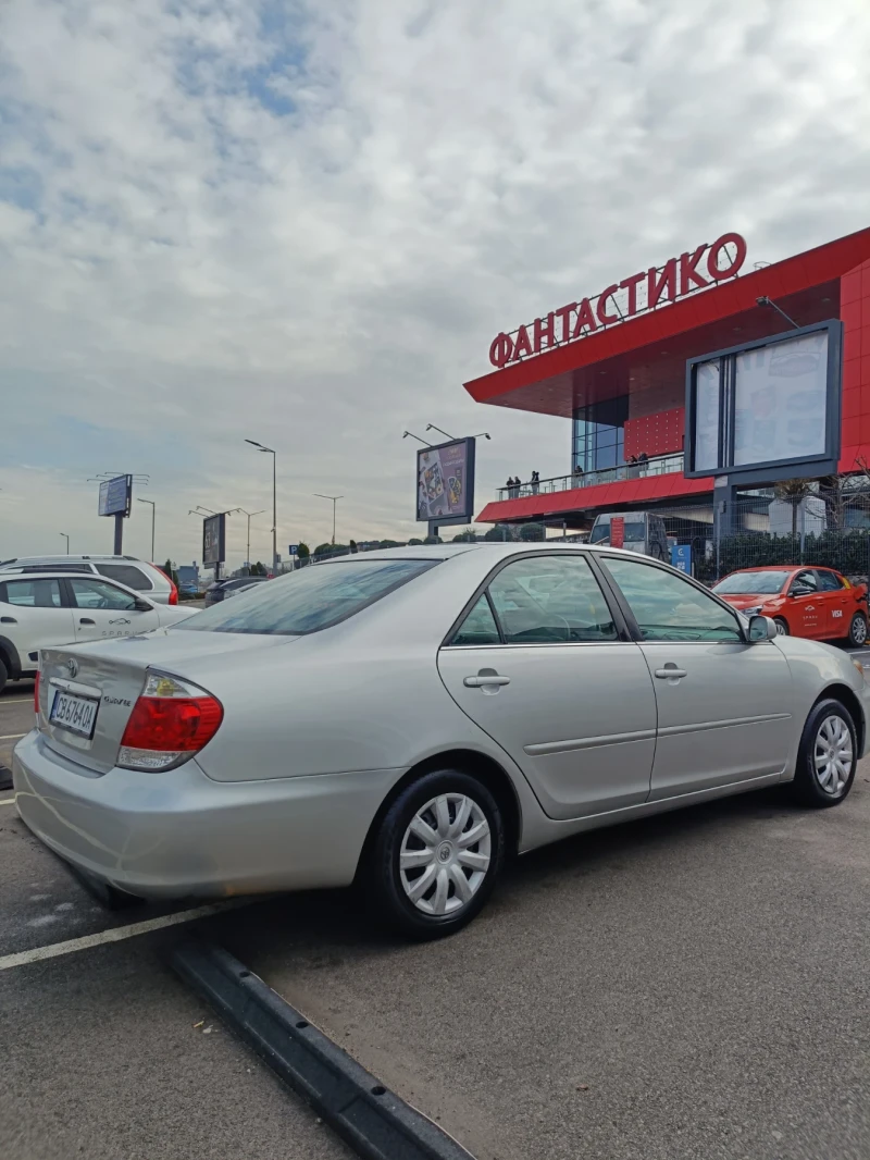 Toyota Camry 2.4i Automatic , снимка 3 - Автомобили и джипове - 53196085