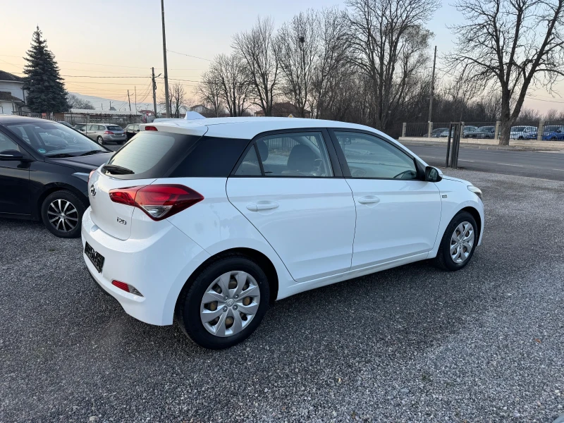 Hyundai I20 1.2i Klima EURO 6 , снимка 7 - Автомобили и джипове - 53498441
