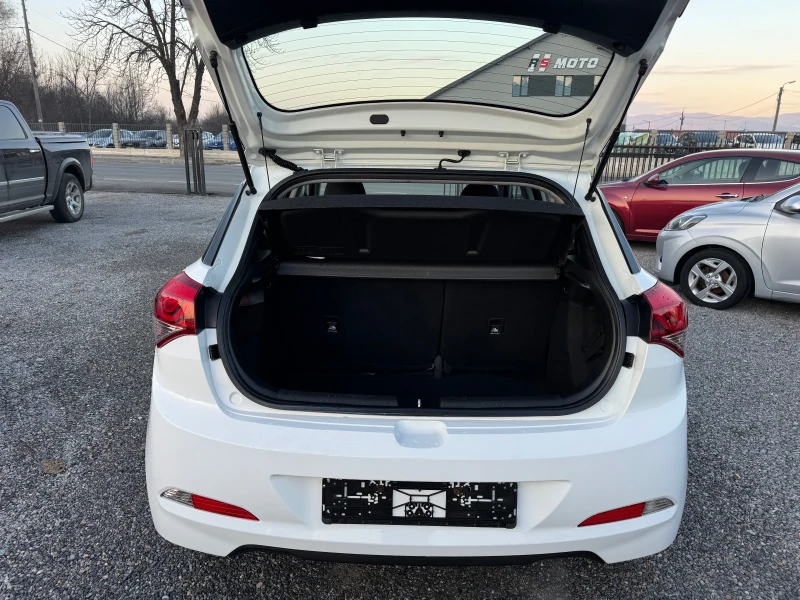 Hyundai I20 1.2i Klima EURO 6 , снимка 16 - Автомобили и джипове - 53498441