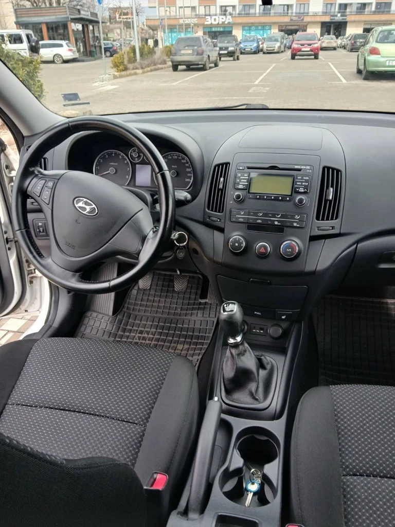 Hyundai I30, снимка 7 - Автомобили и джипове - 53225377