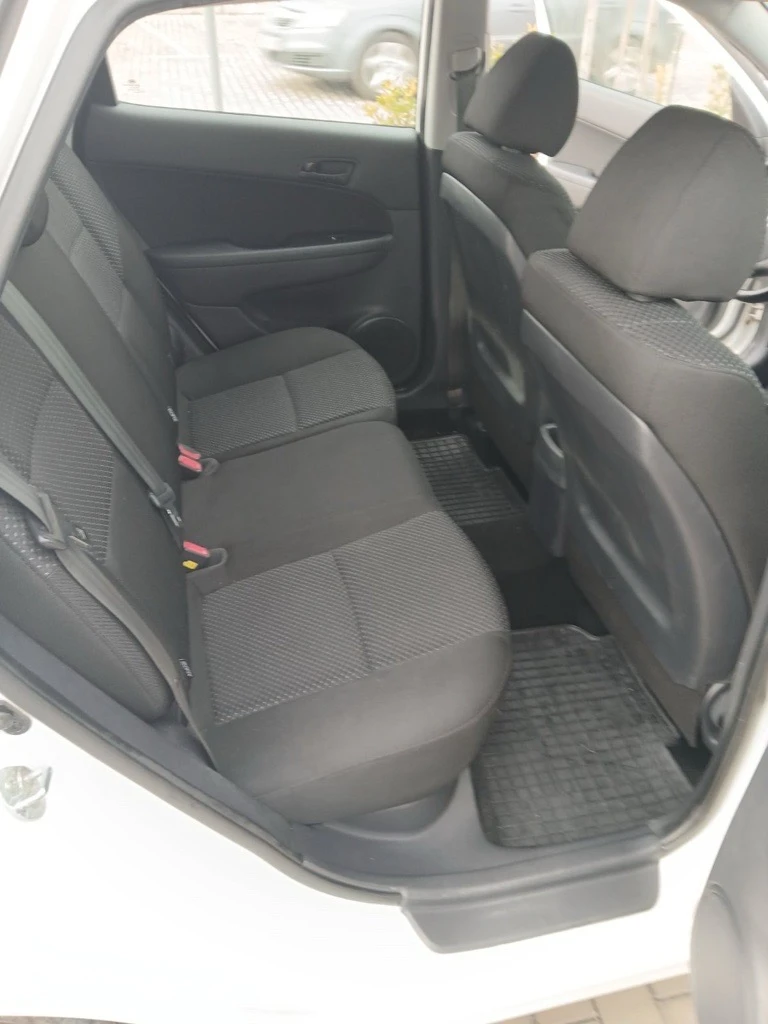 Hyundai I30, снимка 15 - Автомобили и джипове - 53225377