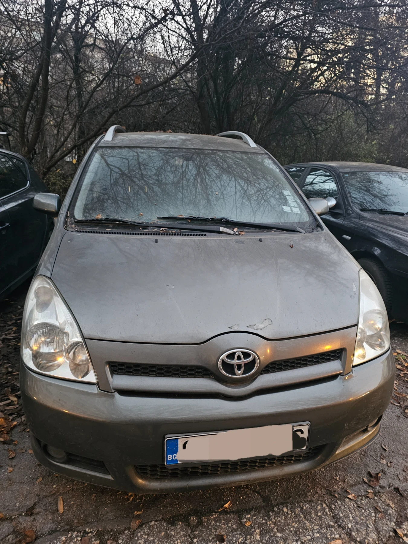 Toyota Corolla verso, снимка 1