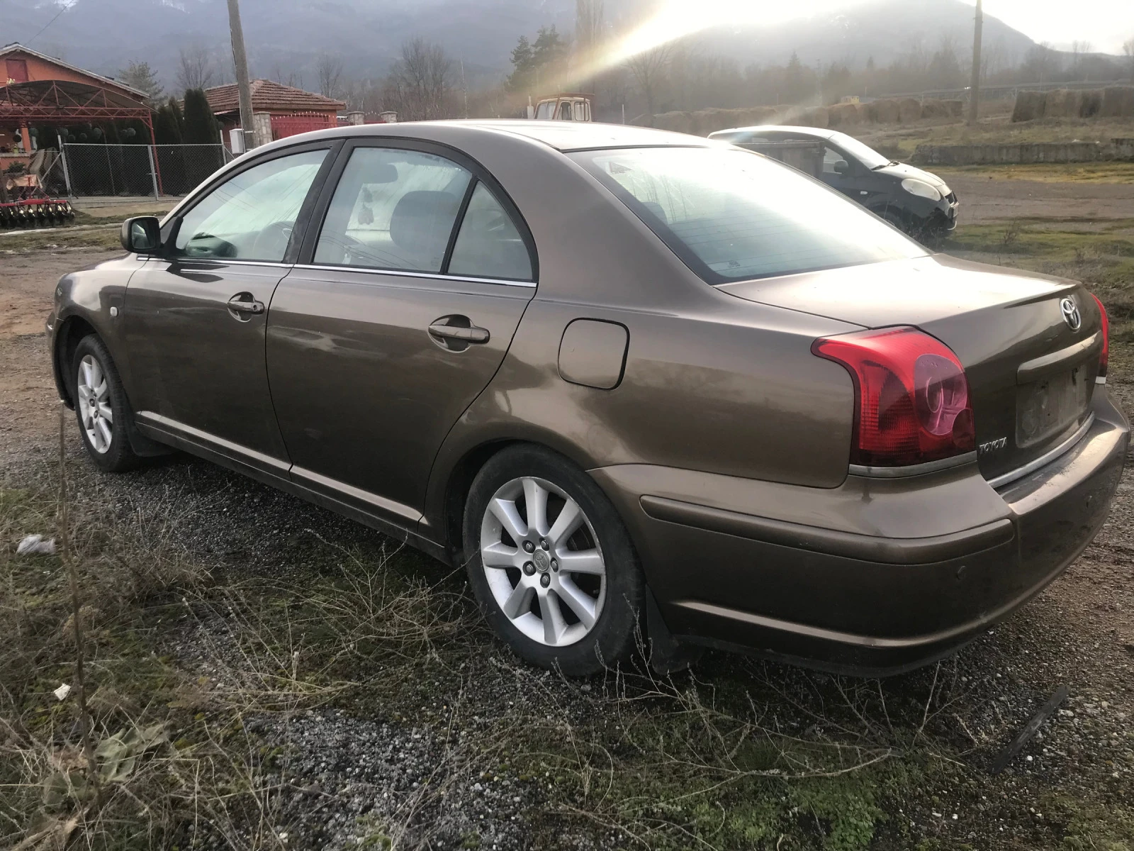 Toyota Avensis 1.8 vvti - изображение 3