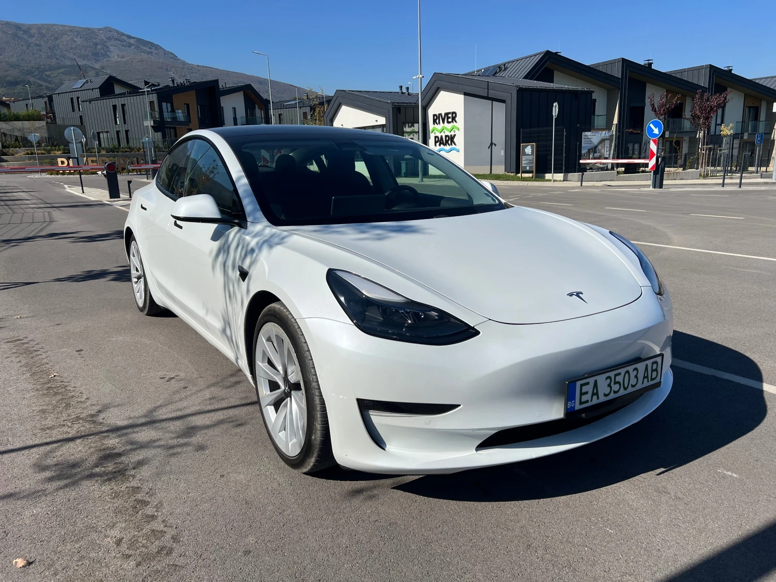 Tesla Model 3 SR Plus 2021г FSD - изображение 3