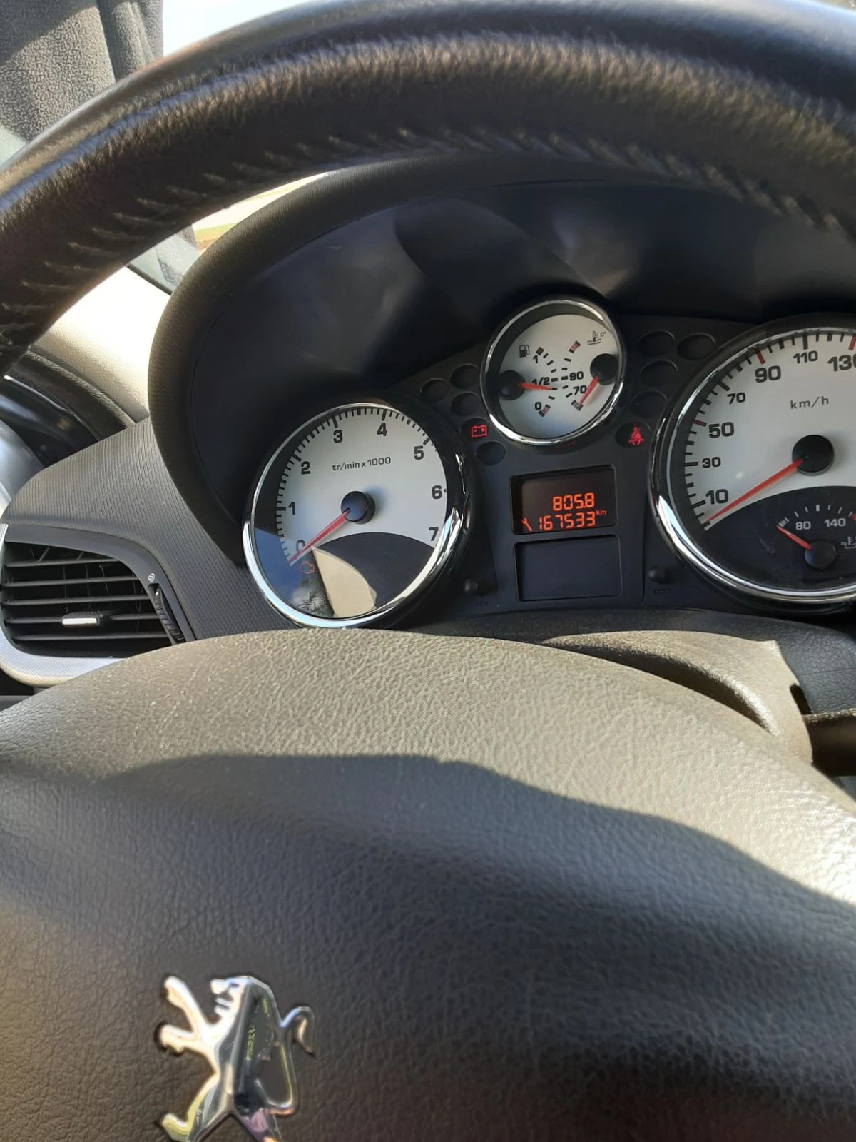 Peugeot 207 SW - изображение 8