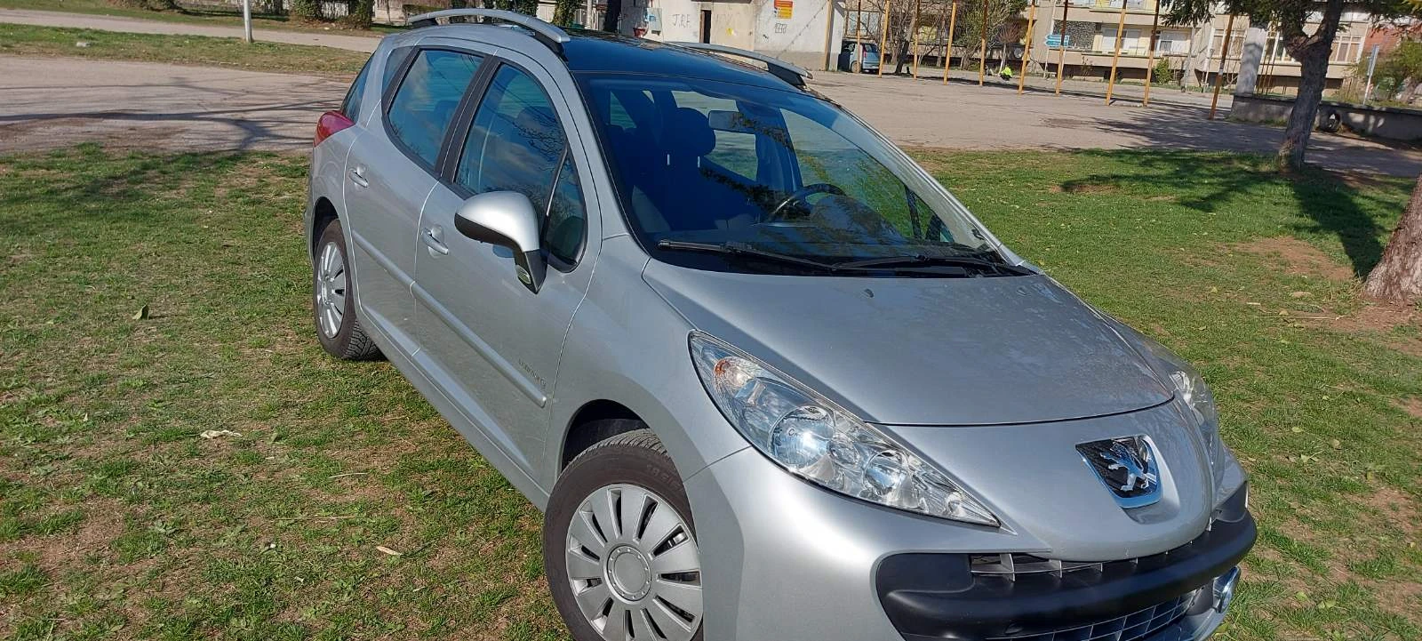 Peugeot 207 SW - изображение 2