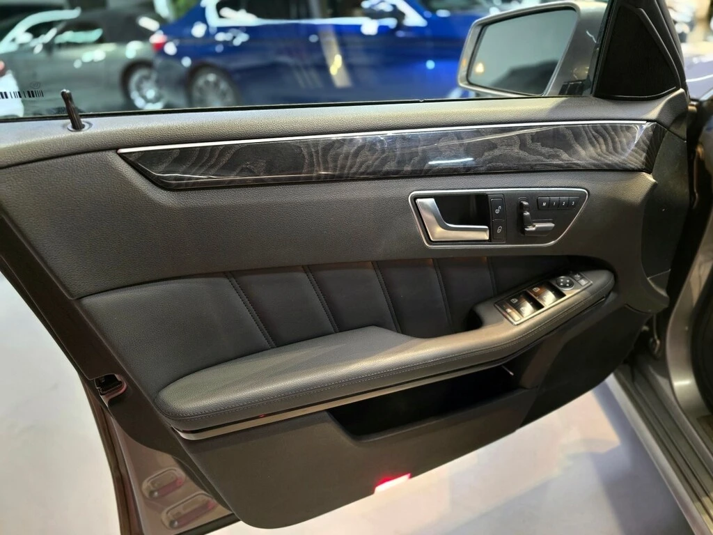 Mercedes-Benz E 350 * E300/CERTIFIED/FINANCE * CARFAX *   | Mobile.bg   8