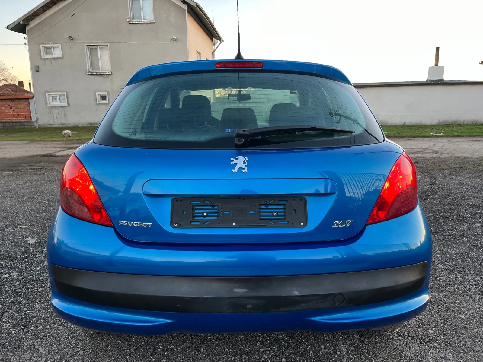 Peugeot 207 1.4 i 88 | Mobile.bg   7