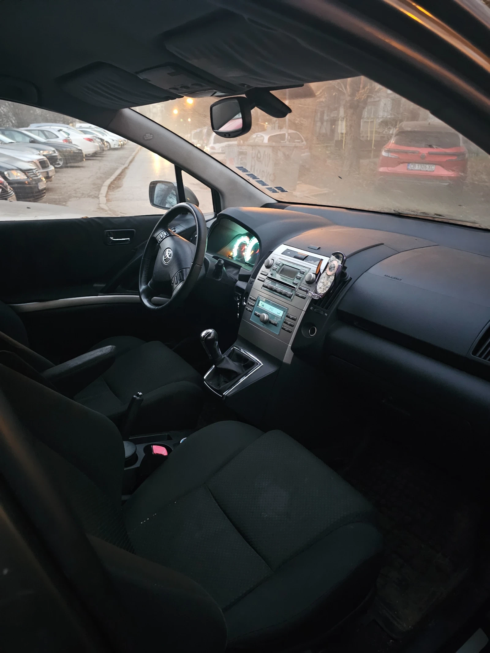 Toyota Corolla verso | Mobile.bg � ����������� 4