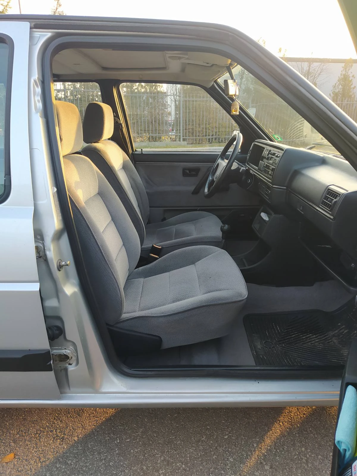 VW Golf GL - изображение 9