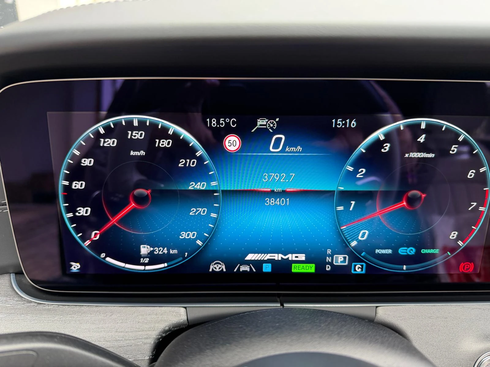 Mercedes-Benz GT AMG 43, снимка 12 - Автомобили и джипове - 54219265