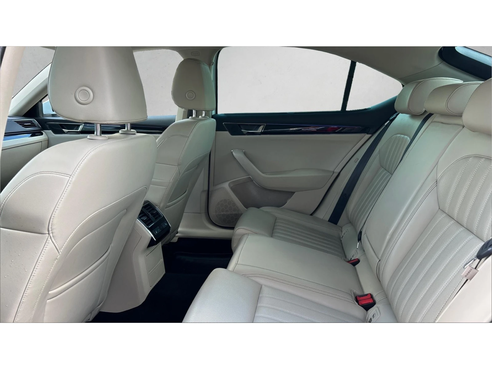 Skoda Superb Месечна вноска от 250  , снимка 11 - Автомобили и джипове - 54236317