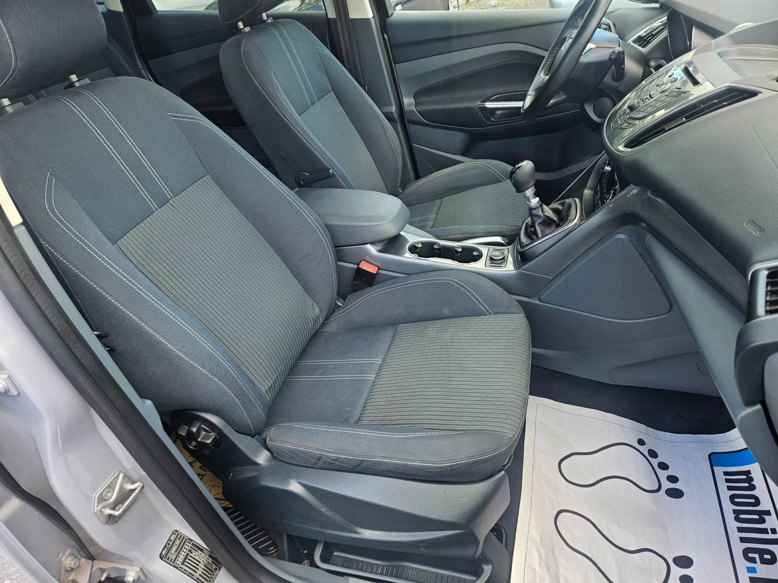 Ford C-max 1.6TDCI-KEYLESS GO ПАНОРАМА-НАВИГАЦИЯ-ПЕРФЕКТЕН, снимка 15 - Автомобили и джипове - 54710882