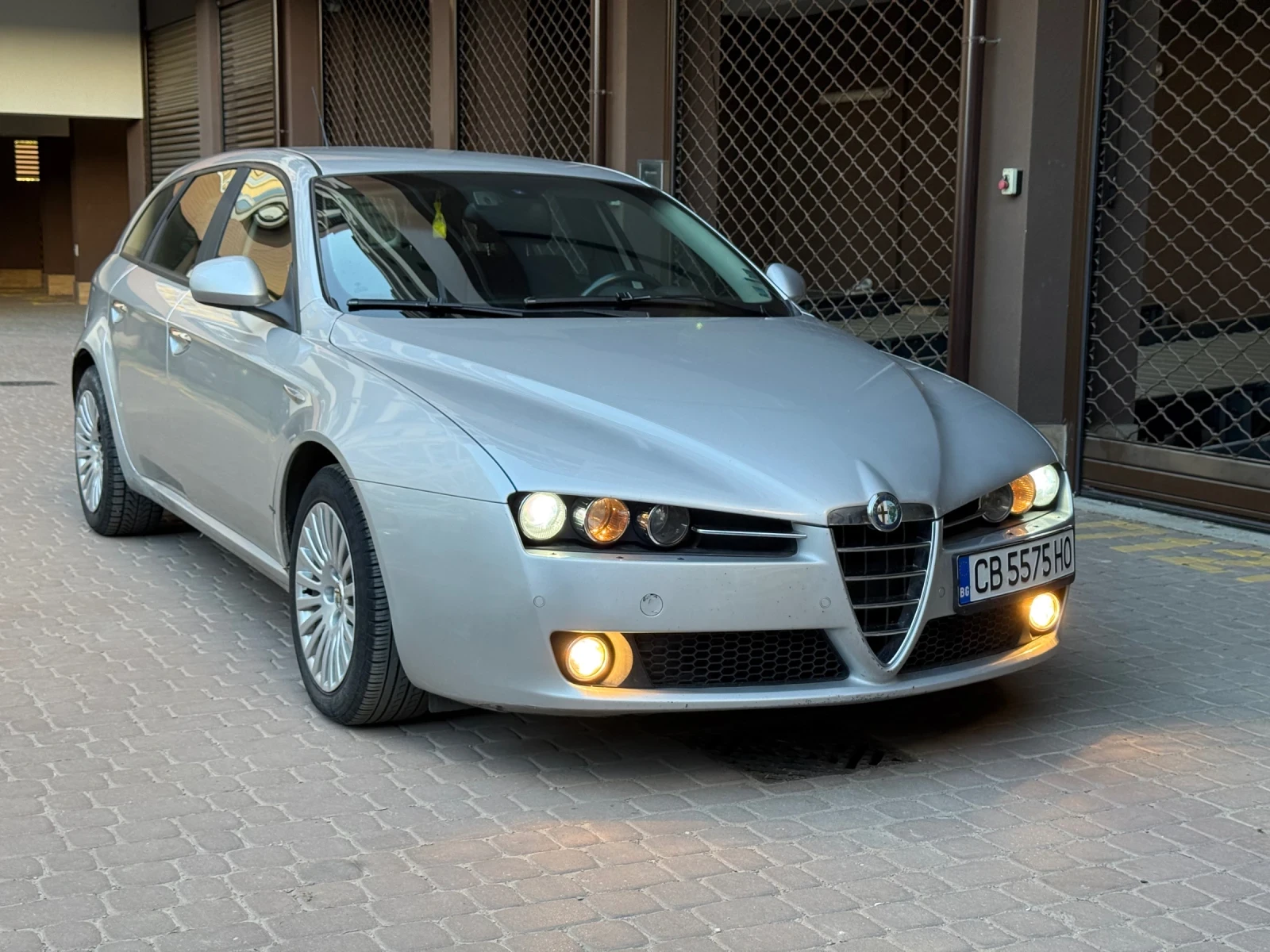 Alfa Romeo 159 1.9, снимка 3 - Автомобили и джипове - 54957095